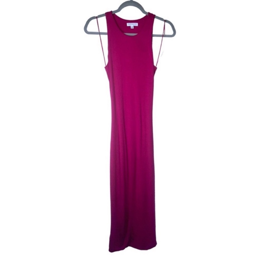 SOCIALITE Midi maroon, stretchy cut out back dress size XS